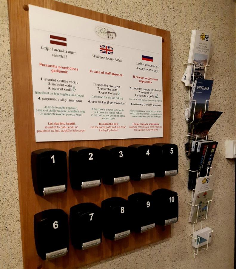 Hotel Pils With Self-Check In 시굴다 외부 사진